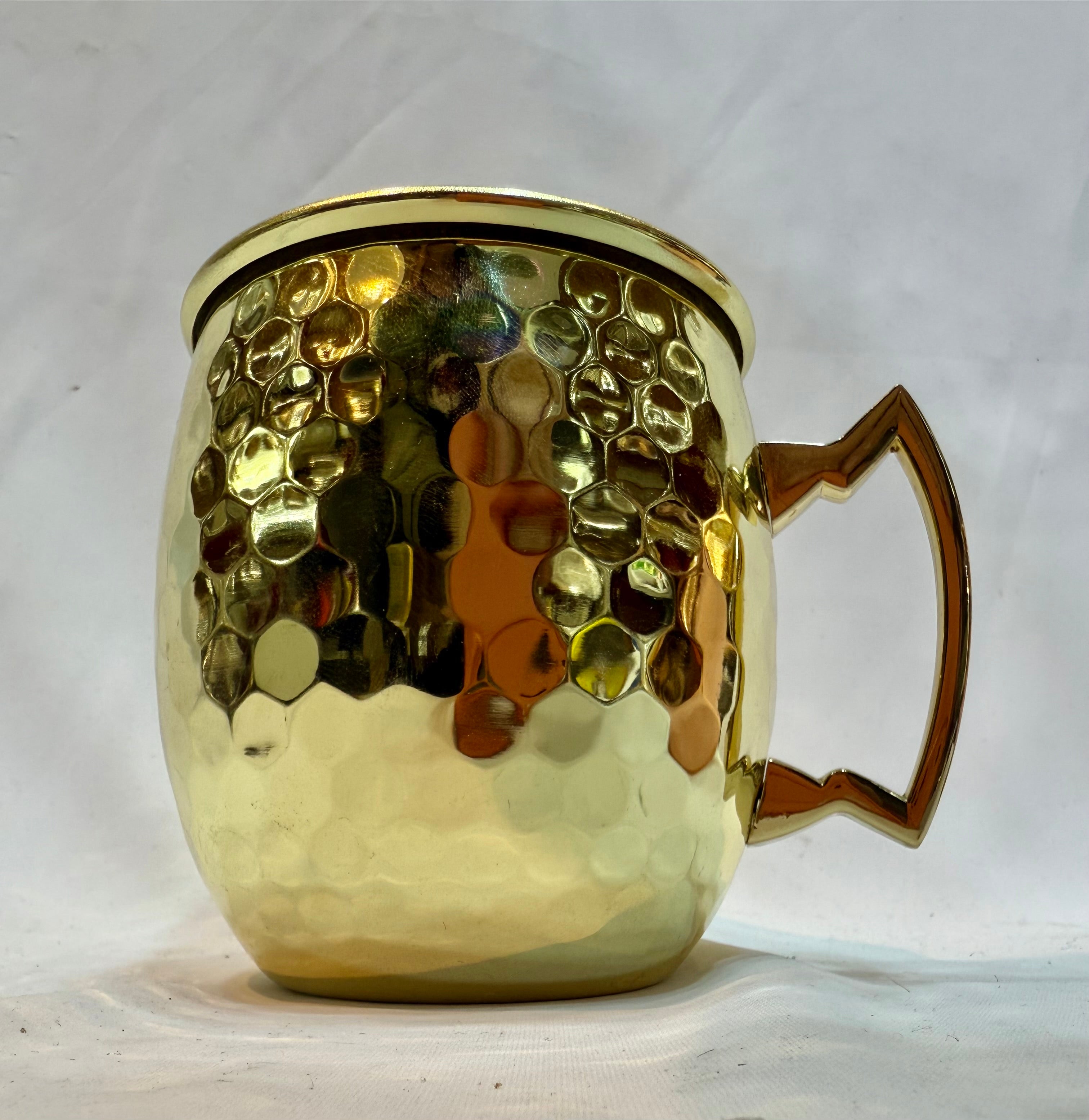 2 verres rouge jaune