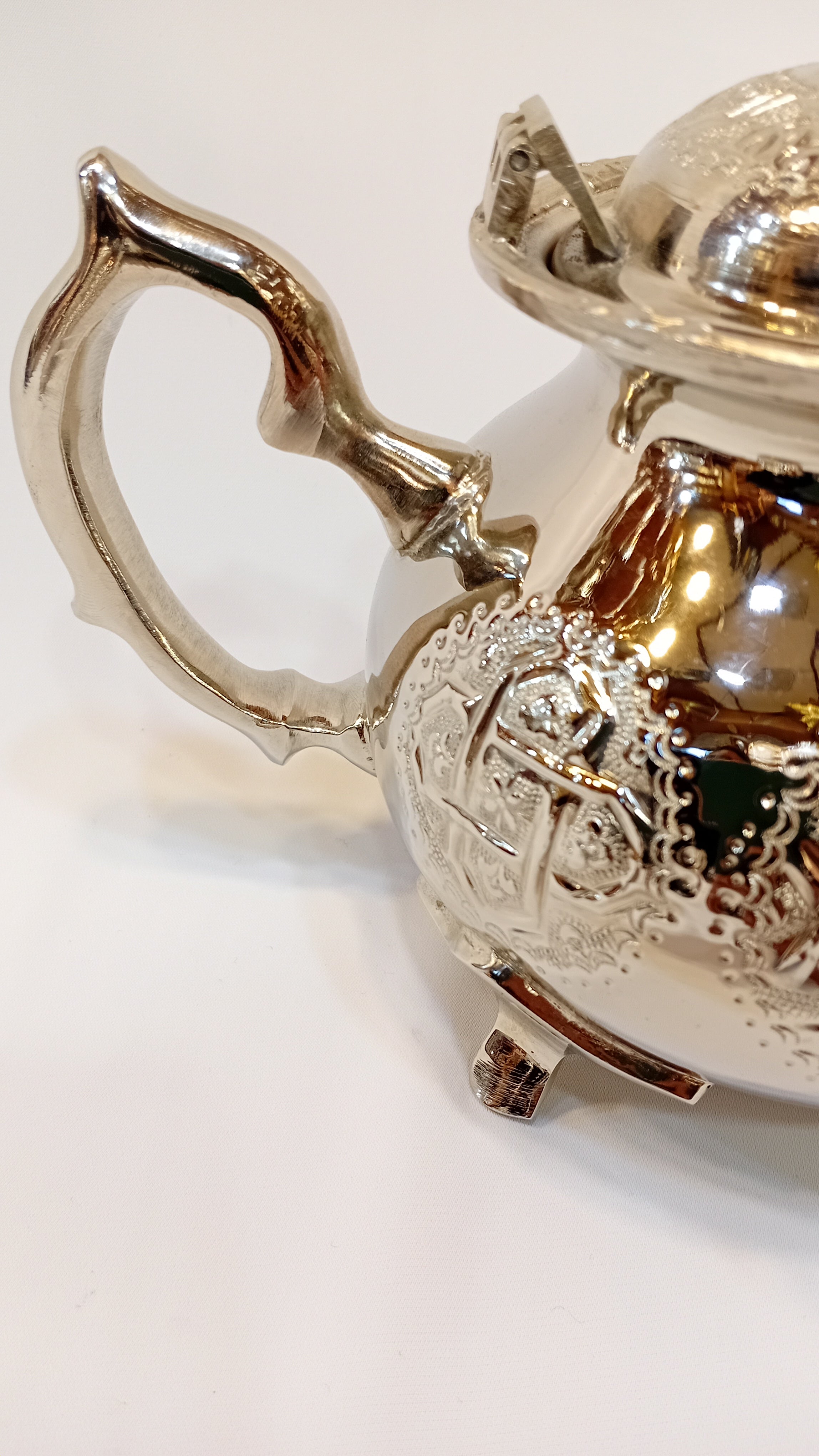 Théière marocaine artisanale ROYALE KRK