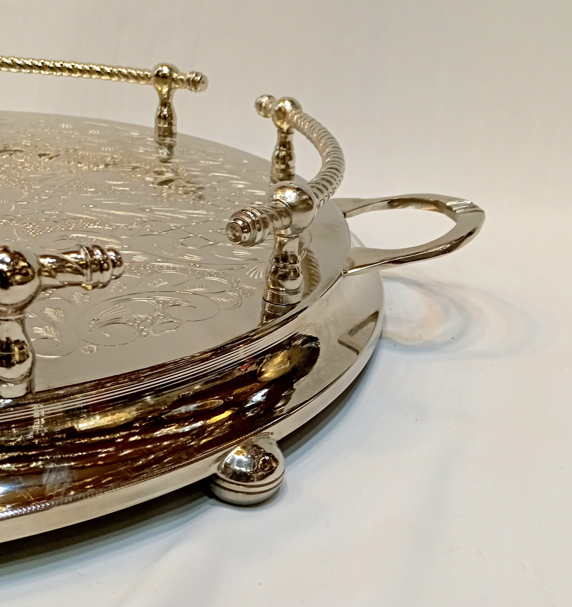 Plateau traditionnel jaaba dama