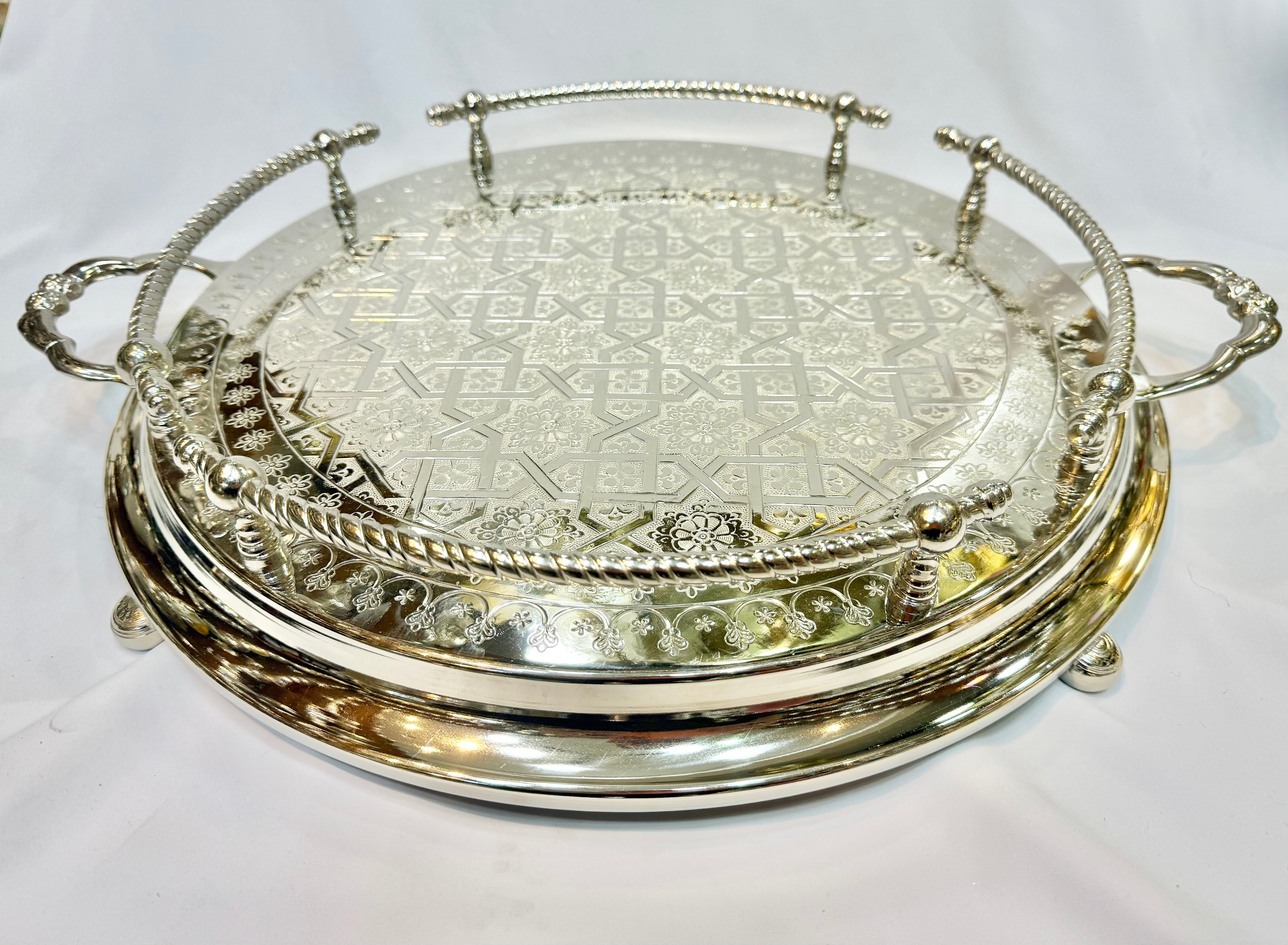 Plateau traditionnel jaaba dama