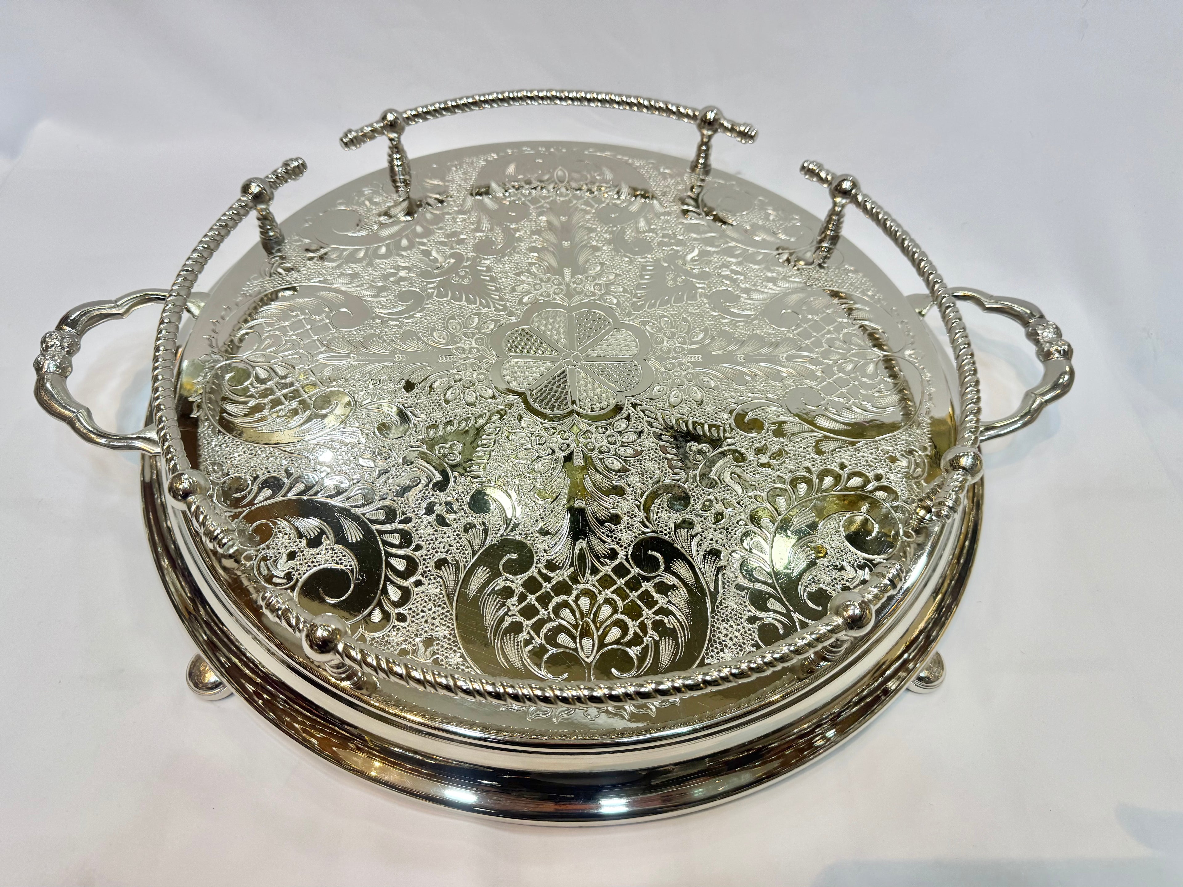 Plateau traditionnel jaaba z