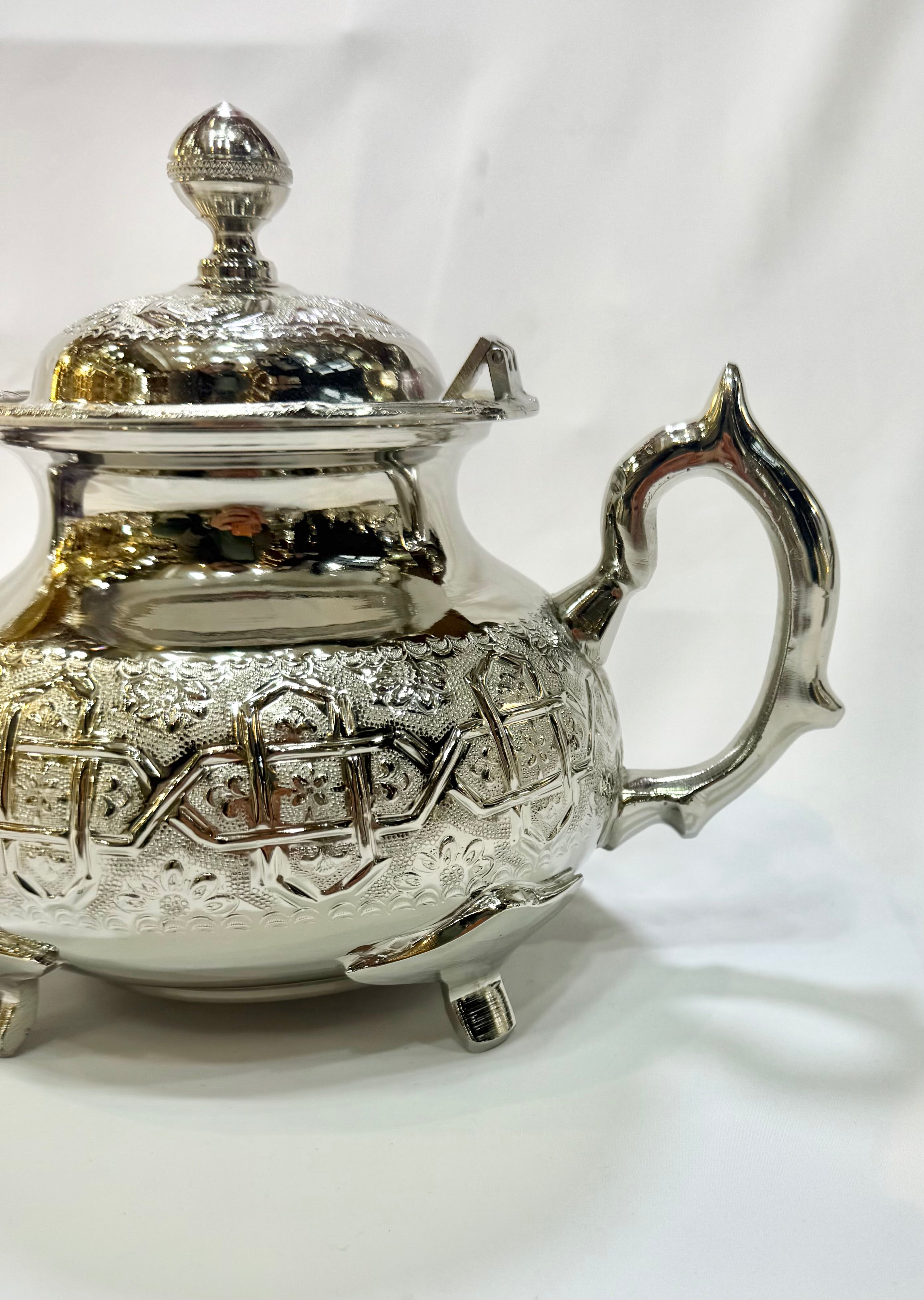 Théière marocaine artisanale Royal dama