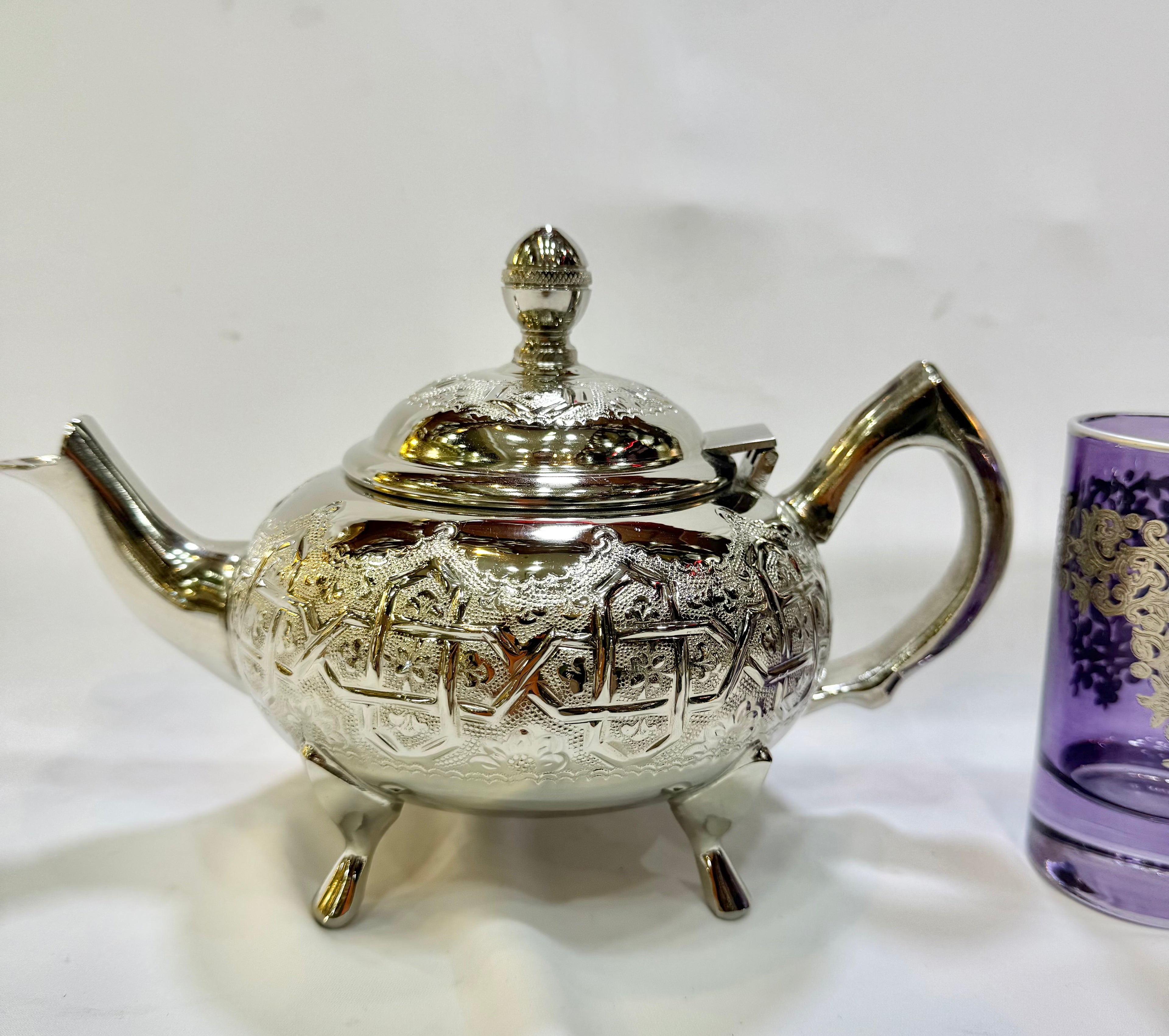 Théière marocaine Fekroun dama