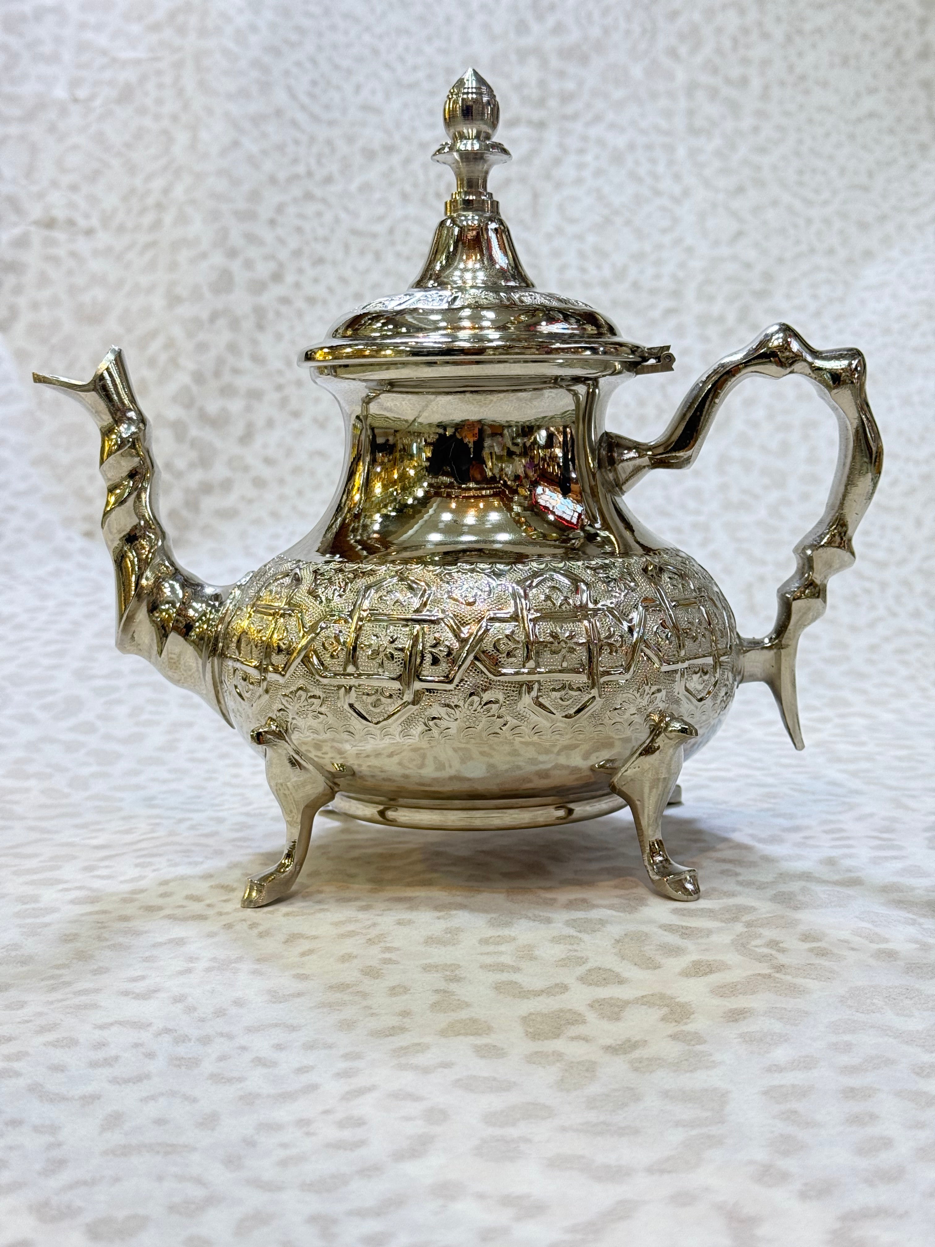 Théière marocaine artisanale Farass