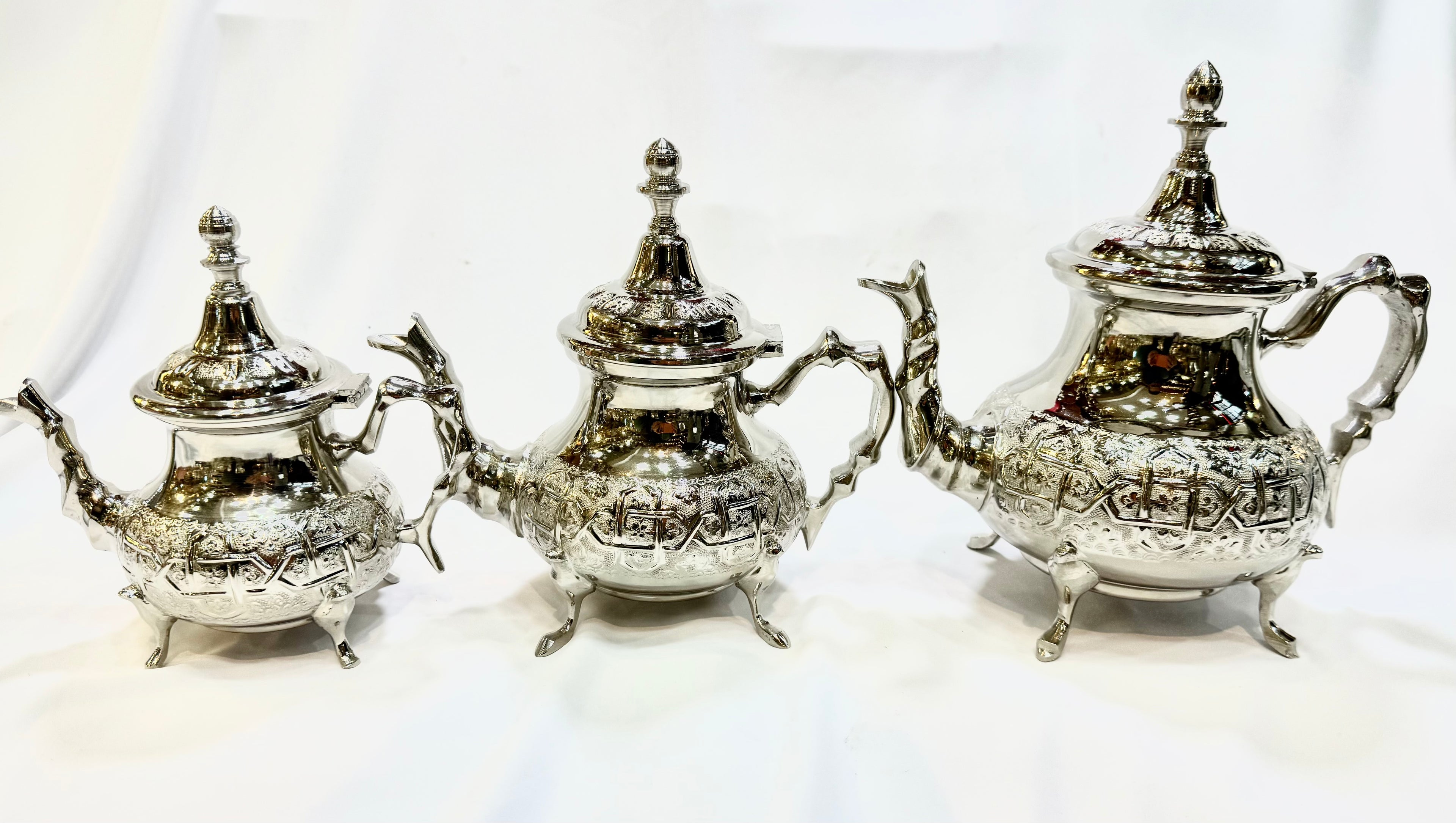 Théière marocaine artisanale Farass