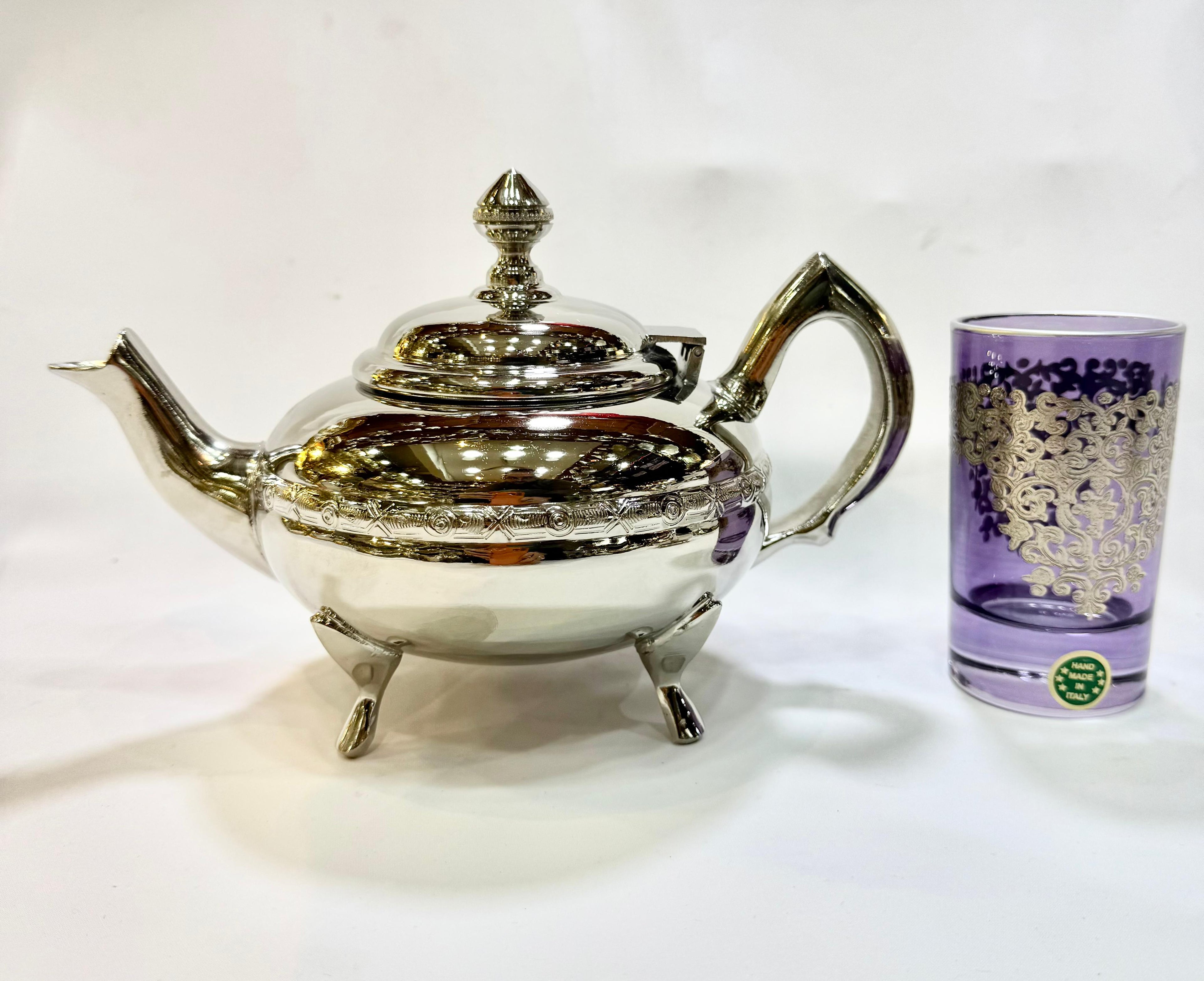 Théière marocaine artisanale fekroun